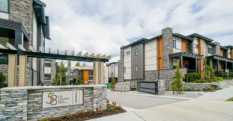 33209 Cherry Avenue, Mission, BC, V2V 0G8