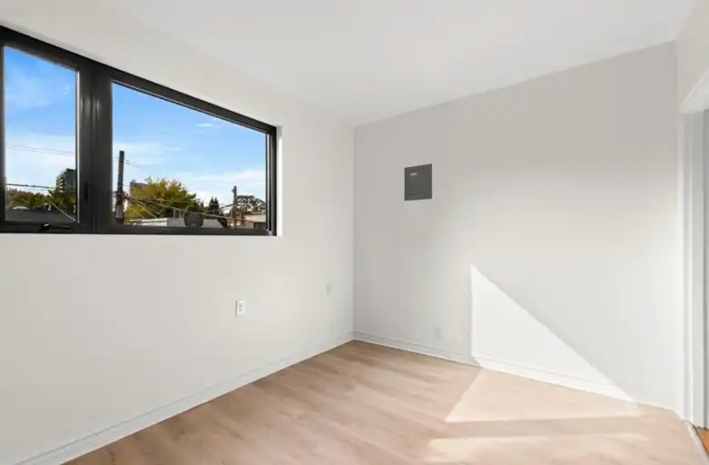 181 Argyle Street, Toronto, ON, M6J 1P5 - 7