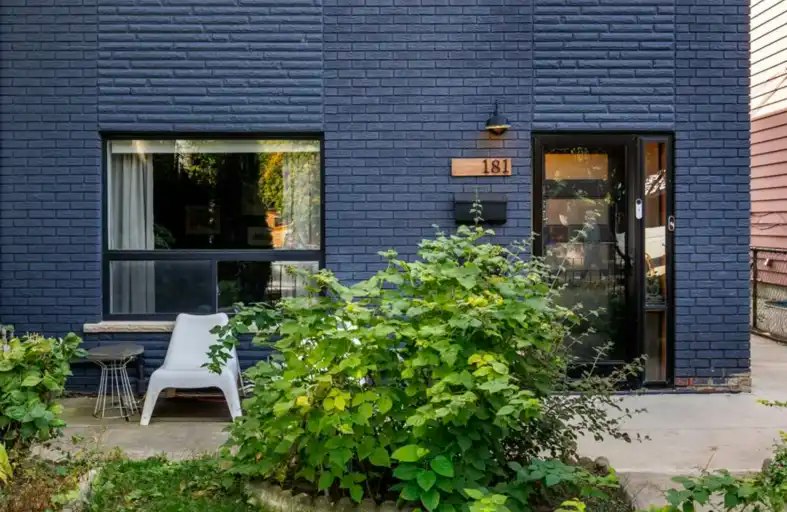 181 Argyle Street, Toronto, ON, M6J 1P5 - 2