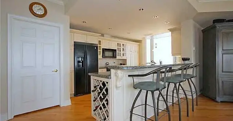1477 Lakeshore Road, Burlington, ON, L7S 1B5 - 9
