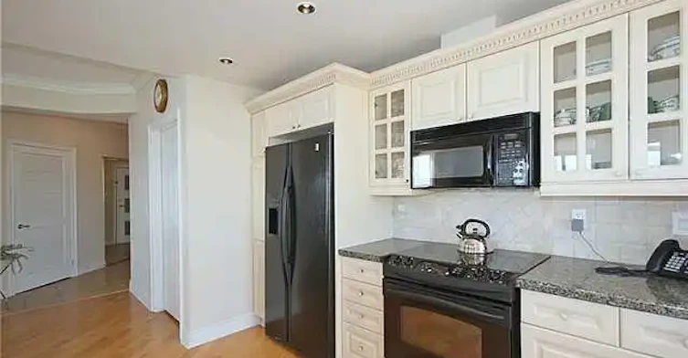 1477 Lakeshore Road, Burlington, ON, L7S 1B5 - 10