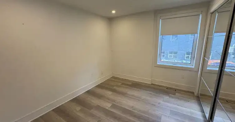 200 Munro Street, Toronto, ON, M4M 2C2 - 8