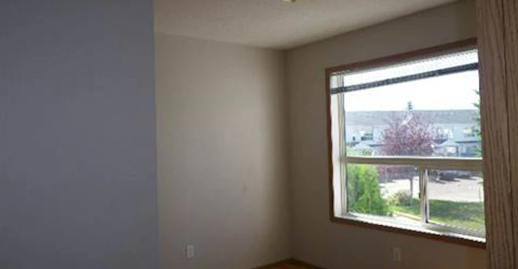 49-603 Youville E, Edmonton, AB, T6L 6V8 - 11