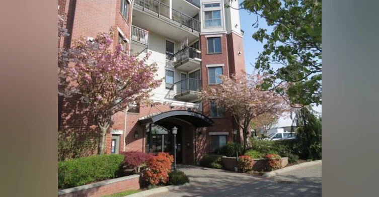 20303 Douglas Crescent, Langley, BC, V3A 8T4