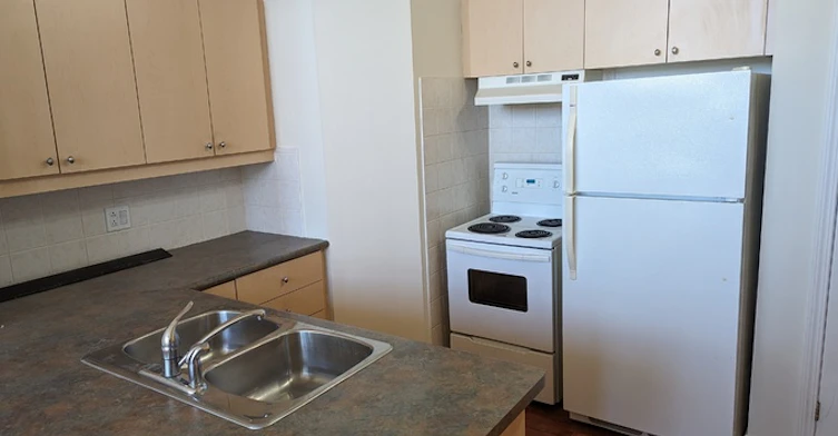505 Simcoe Street South, Oshawa, ON, L1H 4J9 - 5