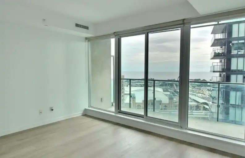 150 Liberty Street East, Toronto, ON, M6K 3R5 - 4
