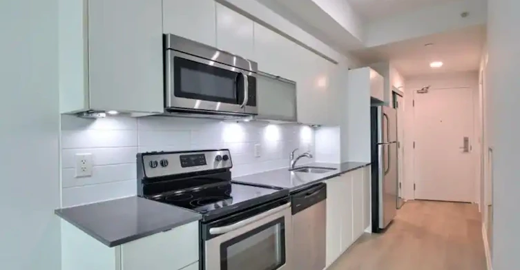 150 Liberty Street East, Toronto, ON, M6K 3R5 - 7