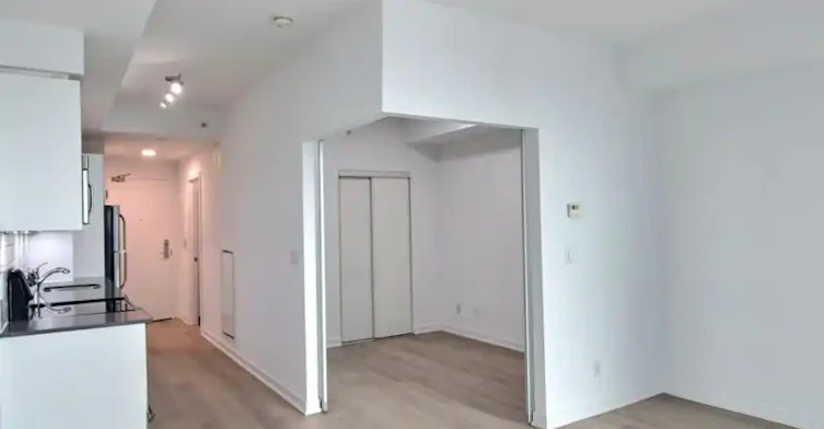 150 Liberty Street East, Toronto, ON, M6K 3R5 - 6