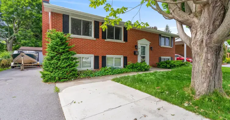 109 Braemar Road, Kingston, ON, K7M 4B5