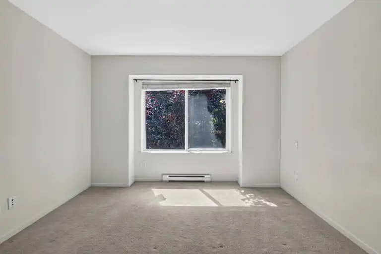 8130 136a Street, Surrey, BC, V3W 1H9 - 9