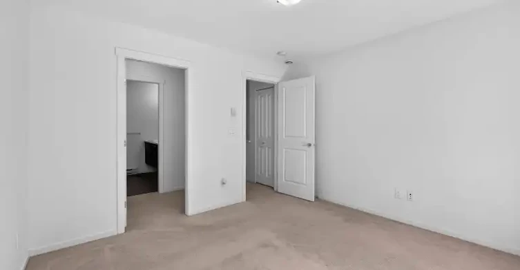 8130 136a Street, Surrey, BC, V3W 1H9 - 10
