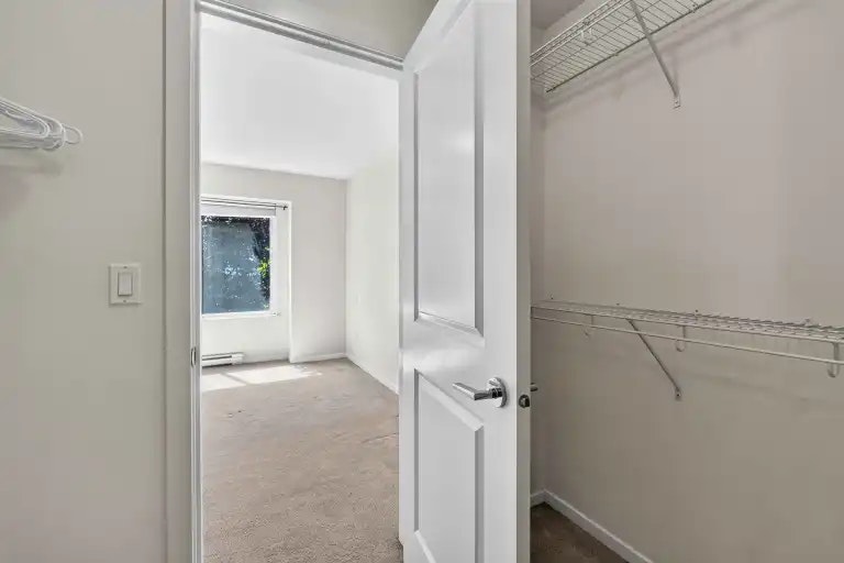 8130 136a Street, Surrey, BC, V3W 1H9 - 12