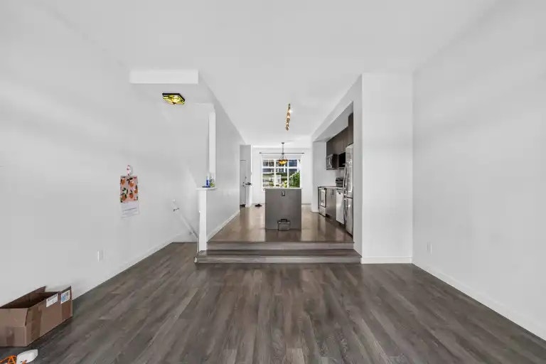 8130 136a Street, Surrey, BC, V3W 1H9 - 6