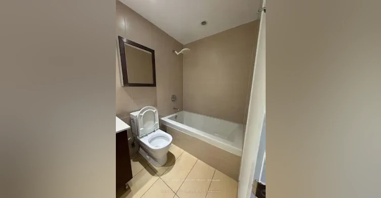 1 Market Street, Toronto, ON, M5E 0A2 - 5