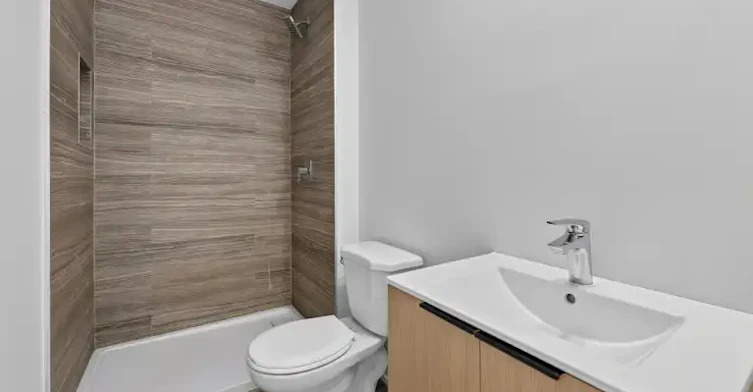 944 Woodroffe Avenue, Ottawa, ON, K2A 3R7 - 12