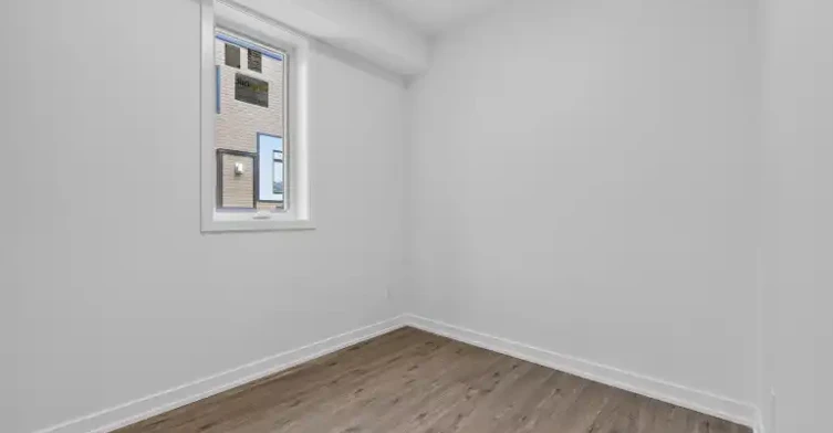 944 Woodroffe Avenue, Ottawa, ON, K2A 3R7 - 15