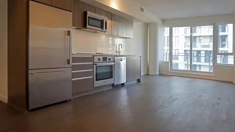 1009 Harwood Street, Vancouver, BC, V6E 0C2 - 2