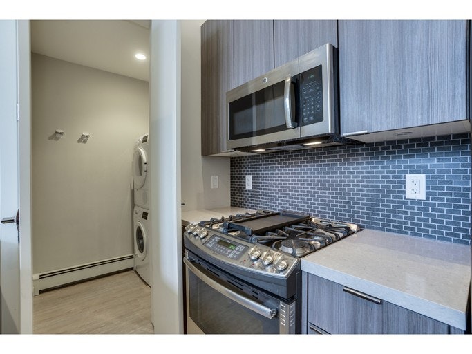 1752 Ontario Street, Vancouver, BC, V5T 1A1 - 17