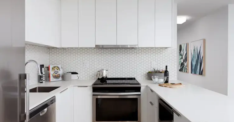 1368 East 8th Avenue, Vancouver, BC, V5N 1T2 - 5