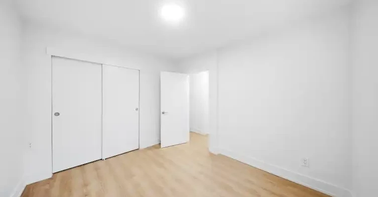 991 O'connor Drive, Toronto, ON, M4B 2T1 - 5