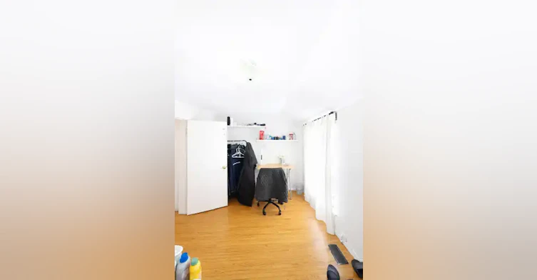 207 University Avenue, Kingston, ON, K7L 3P7 - 5
