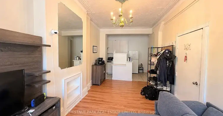 149 Gerrard Street East, Toronto, ON, M5A 2E4 - 7