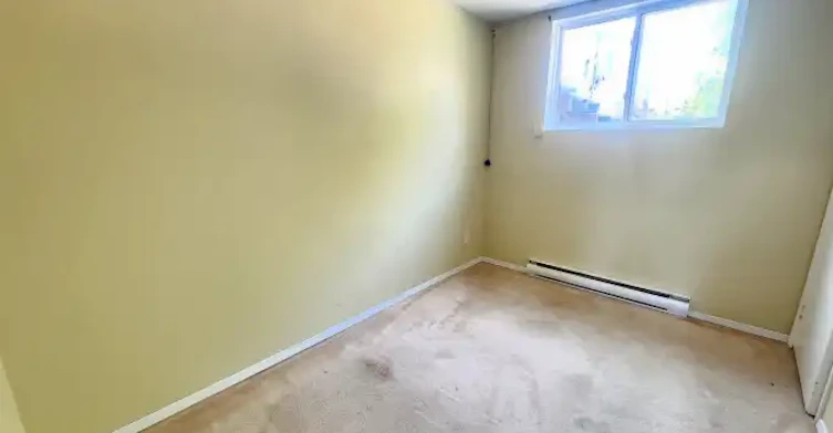 1402 Lakefield Street, Oshawa, ON, L1J 3Y7 - 10