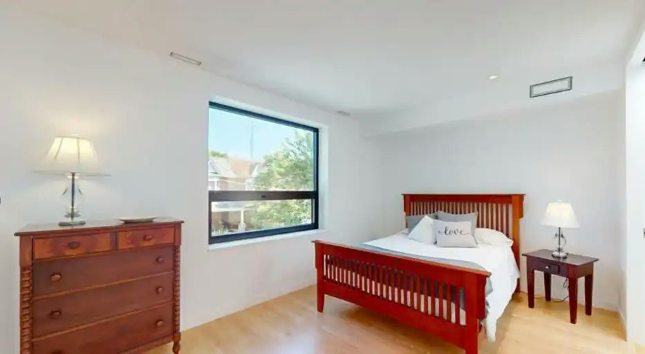 149 Maria Street, Toronto, ON, M6P 1W5 - 12