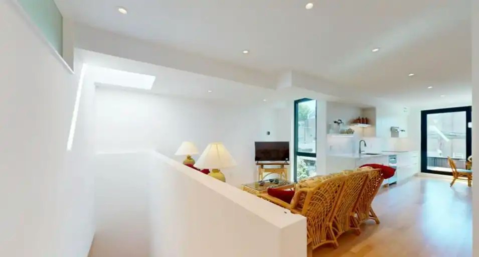 149 Maria Street, Toronto, ON, M6P 1W5 - 8