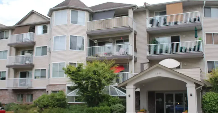 5400 200 Street, Langley, BC, V3A 8B6 - 2