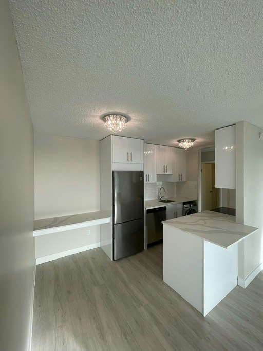 1133 Beach Avenue, Vancouver, BC, V6E 1V1 - 3