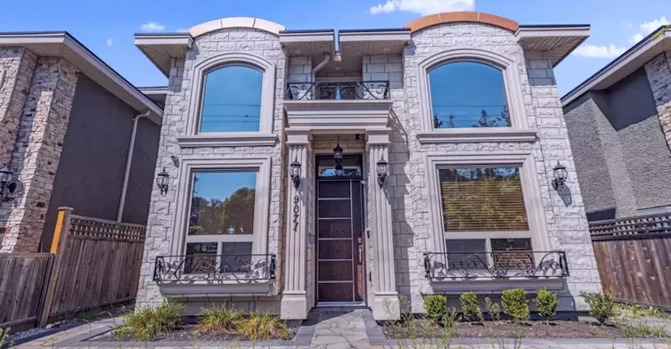 9071 Steveston Highway, Richmond, BC, V7A 1M6