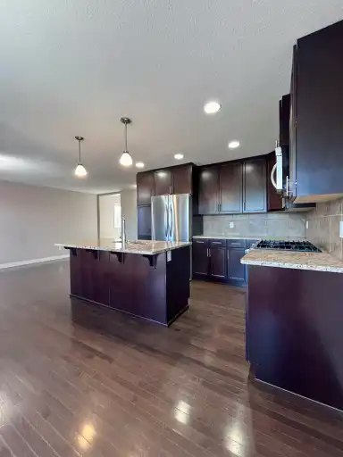 17304 6 Avenue Southwest, Edmonton, AB, T6W 2A7 - 12