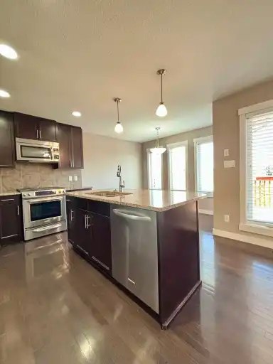 17304 6 Avenue Southwest, Edmonton, AB, T6W 2A7 - 16