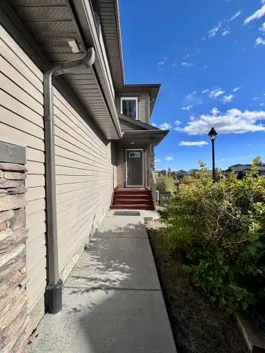 17304 6 Avenue Southwest, Edmonton, AB, T6W 2A7 - 3