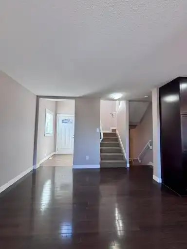 17304 6 Avenue Southwest, Edmonton, AB, T6W 2A7 - 6