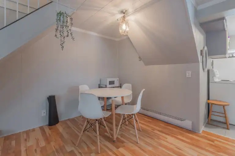 23 Third Avenue, Kingston, ON, K7K 2J4 - 8