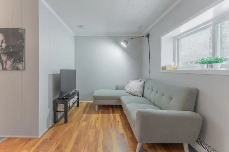 23 Third Avenue, Kingston, ON, K7K 2J4 - 9