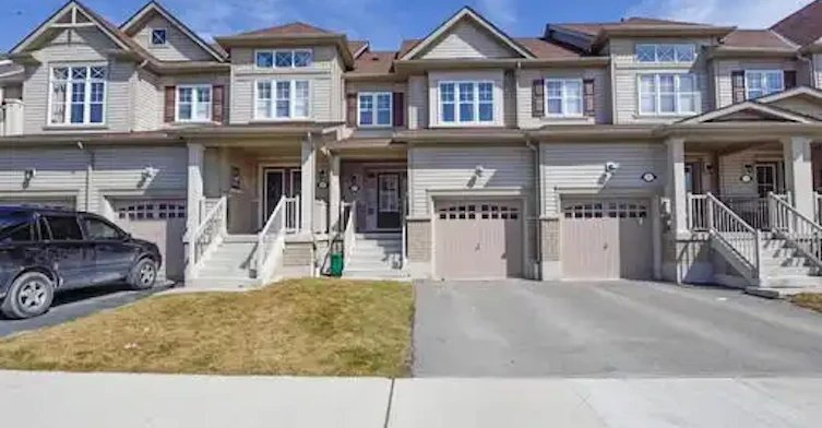 7 James Govan Drive, Whitby, ON
