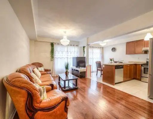 7 James Govan Drive, Whitby, ON - 5