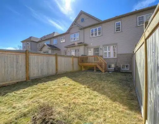 7 James Govan Drive, Whitby, ON - 12