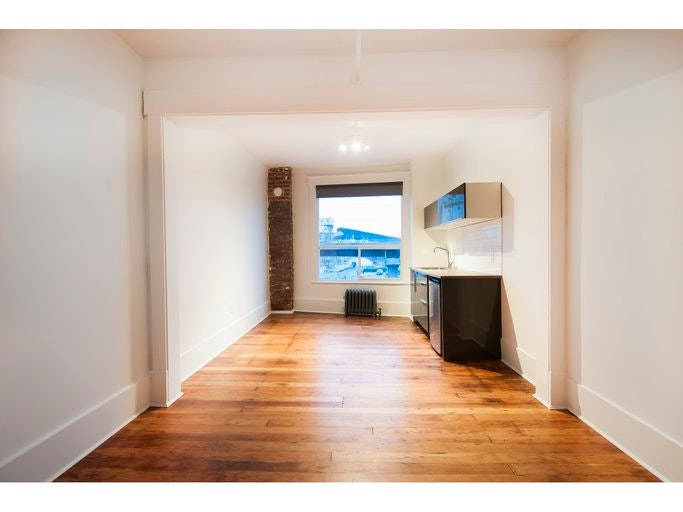1895 Powell Street, Vancouver, BC, V5L 3C6 - 13