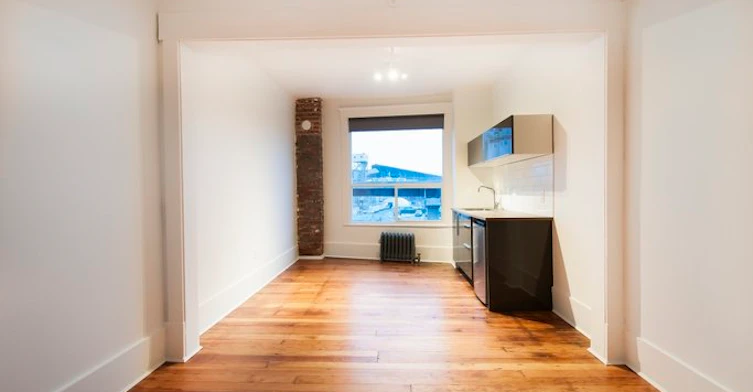 1895 Powell Street, Vancouver, BC, V5L 3C6 - 13