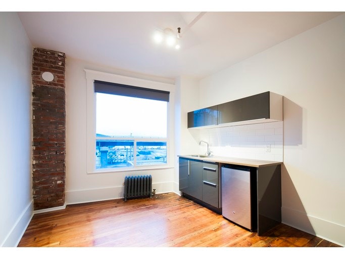 1895 Powell Street, Vancouver, BC, V5L 3C6 - 10