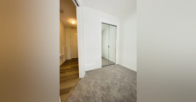 22807 84 Avenue Northwest, Edmonton, AB, T5T 4B4 - 3