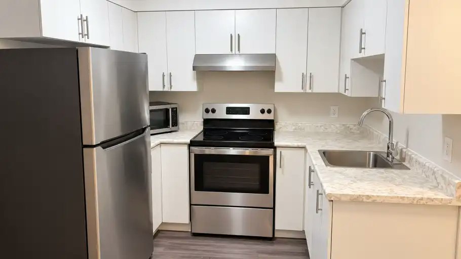 307 Lindan Avenue, Smith-Ennismore-Lakefield, ON, K9L 1K8 - 2