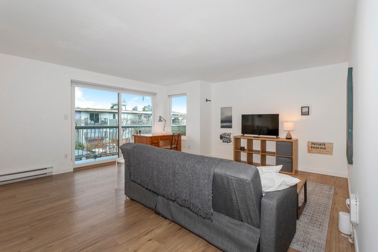 642 East 7th Avenue, Vancouver, BC, V5T 1P1 - 5