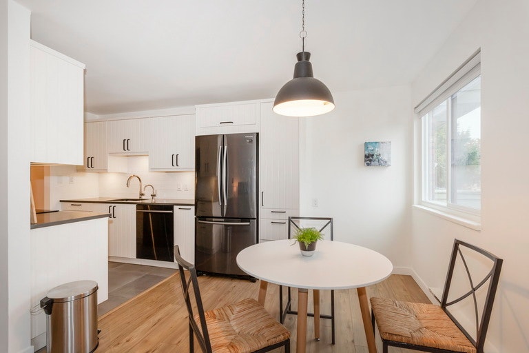 642 East 7th Avenue, Vancouver, BC, V5T 1P1 - 6
