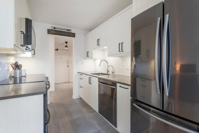 642 East 7th Avenue, Vancouver, BC, V5T 1P1 - 9