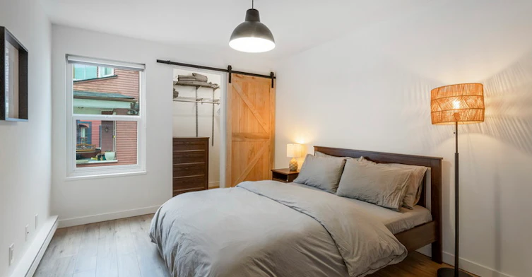 642 East 7th Avenue, Vancouver, BC, V5T 1P1 - 12